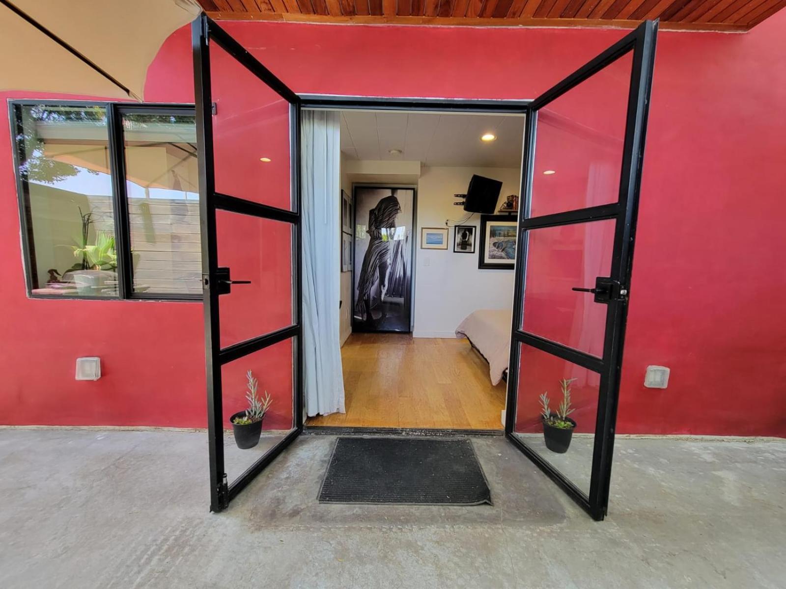 Venice Beach Studio With Large Private Patio Steps To The Beach Los Angeles Esterno foto