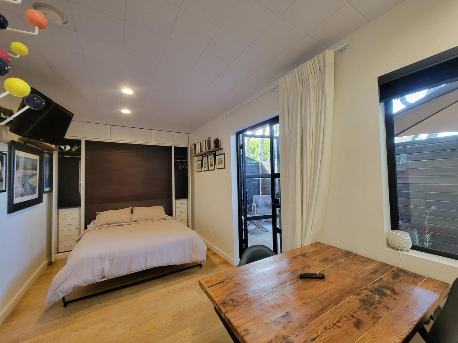 Venice Beach Studio With Large Private Patio Steps To The Beach Los Angeles Esterno foto